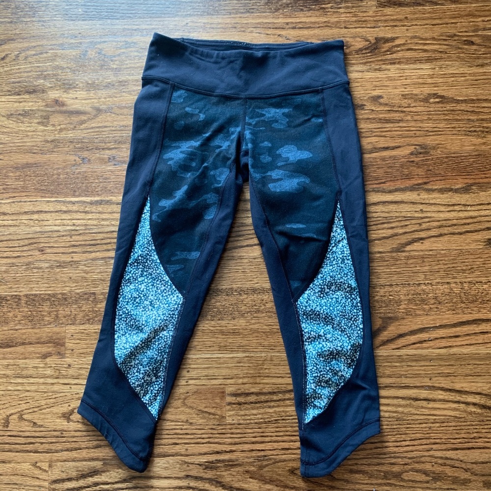 Lululemon Workout crops